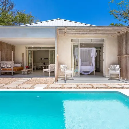 Saffron Villas Diani Beach Exterior photo