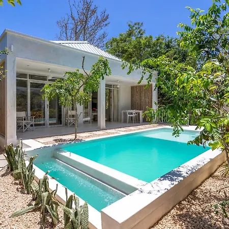 Saffron Villas Diani Beach Exterior photo